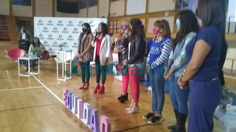 Rubén Rivarola: “las elecciones se ganan por el esfuerzo y trabajo de las Mujeres” 7 Ciclo Mujeres en Politica hacia una Democracia Partidaria 4