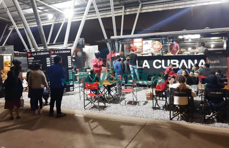 Éxito de la cuarta edición de “La noche de los sándwiches” en Jujuy 3 Exito de la cuarta edicion de La noche de los sandwiches en Jujuy 4