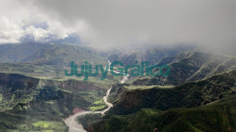 Helicóptero provincial realizó un rescate sanitario en Abra Mayo 3 Helicoptero provincial realizo un rescate sanitario en Abra Mayo 2