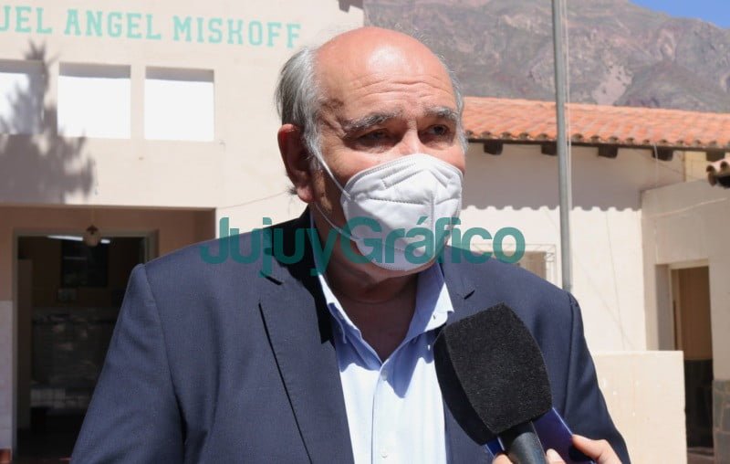 Rivarola: “Vine a cumplir mi compromiso con el Hospital de Maimará” 3 Rivarola en Hospital de Maimara 4