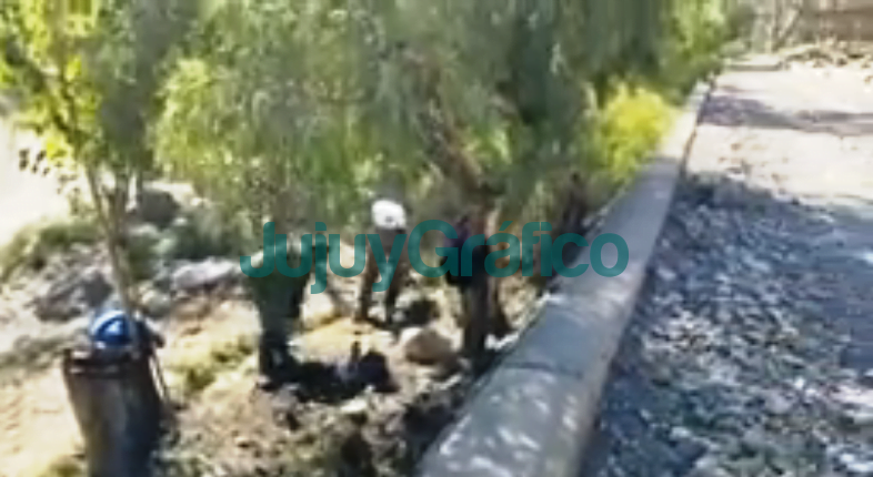Siguen las obras del Parque Lineal en la Costanera del Río Huasamayo 2 Siguen las obras del Parque Lineal en la Costanera del Rio Huasamayo 1