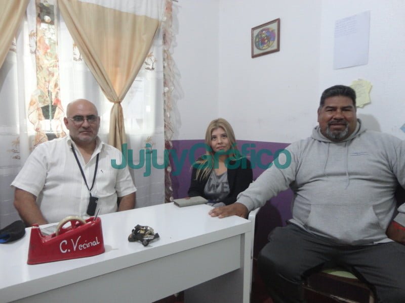 El Partido UNIR busca romper la antinomia de la vieja política jujeña 5 Daniel Macias Alicia Alvarez y Facundo Tejerina del Partido UNIR Jujuy 2