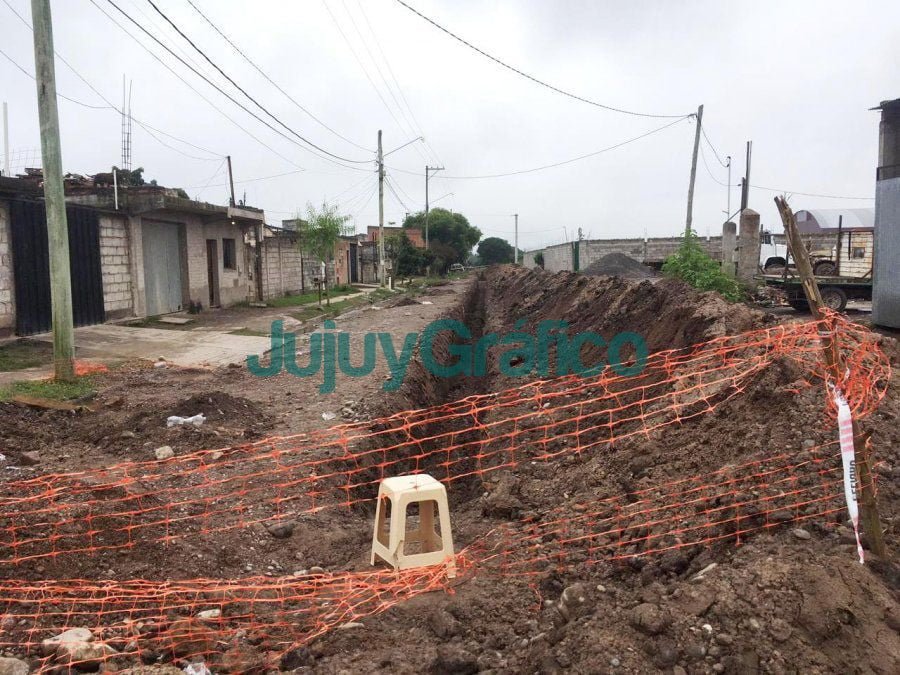 Extencion de la red cloacal en Alto Comedero y Malvinas 3