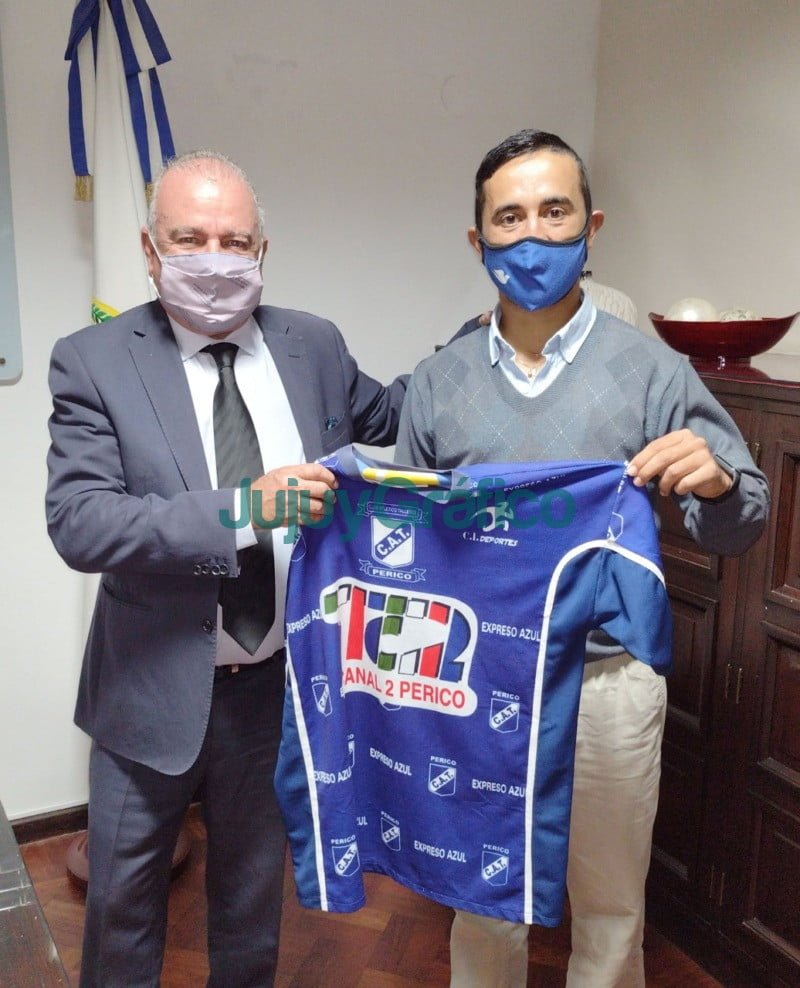 Firma de convenio con Talleres de Perico1