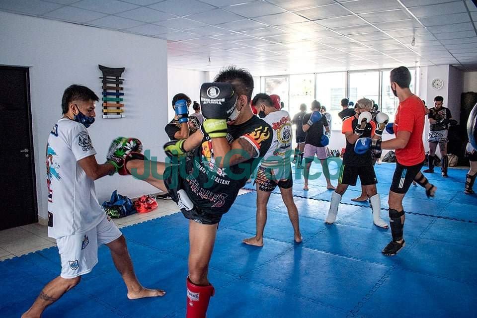 Un campeón que jamás dejo de pensar en el ring 2 Ismael Vazquez Un campeon que jamas dejo de pensar en el ring 3
