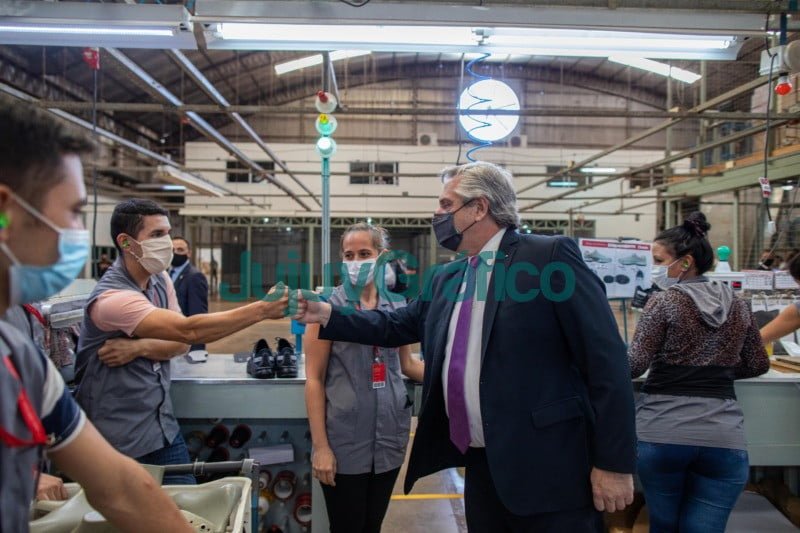 El oído selectivo de Fernández: ”Cada vez que me dicen producir, yo escucho dar trabajo” 2 Alberto Fernandez en Eldorado Misiones 2