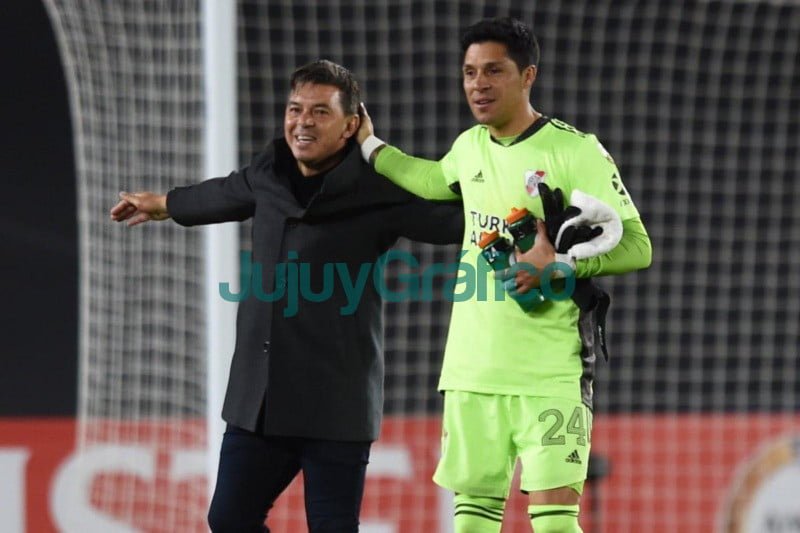 "Más hombres como éstos por favor" 2 Enzo Perez River Plate 2