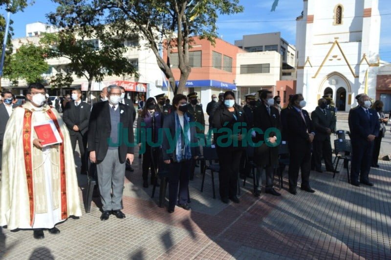 Morales en San Pedro oficializó el acto por el 25 de Mayo 11 Morales en San Pedro oficializo el acto por el 25 de Mayo en San Pedro 13