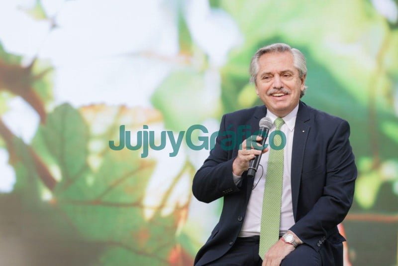 Fernández lanzó la implementación de la ley de Educación Ambiental Integral 9 Fernandez lanzo la implementacion de la ley de Educacion Ambiental Integral 1