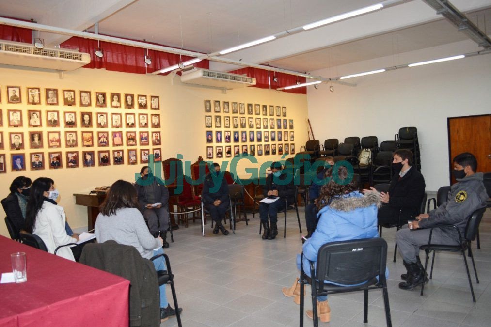 Licencia para Mujeres Víctimas de Violencia 2 Licencia para Mujeres Victimas de Violencia