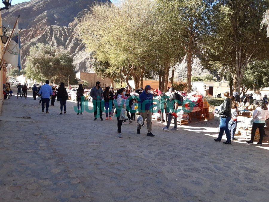 El turismo generó más de 116 millones de pesos en Jujuy 2 El turismo genero mas de 116 millones de pesos en Jujuy imagen de Purmamarca 1