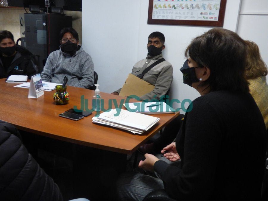 Reunión con una cooperativa de recuperadores de Abra Pampa 3 Reunion con una cooperativa de recuperadores de Abra Pampa 2