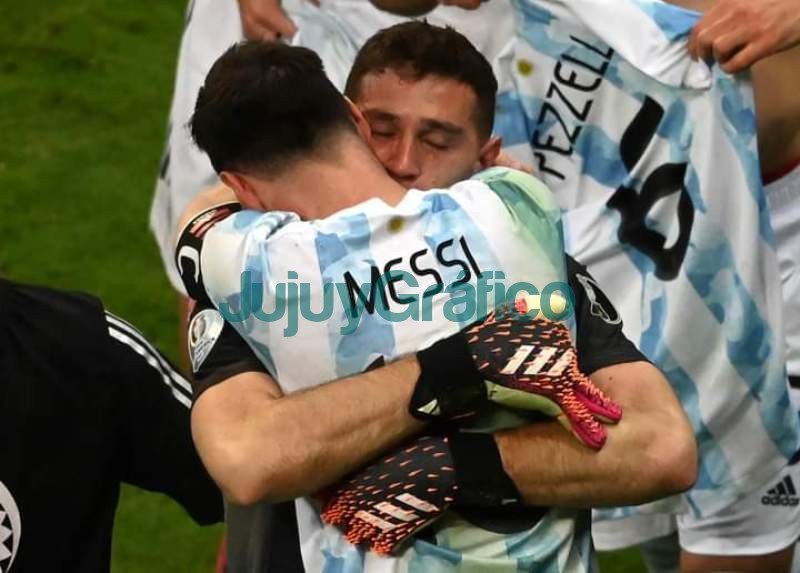 Un héroe de guantes llamado Emiliano Martínez 6 Un heroe de guantes llamado Emiliano Martinez 1