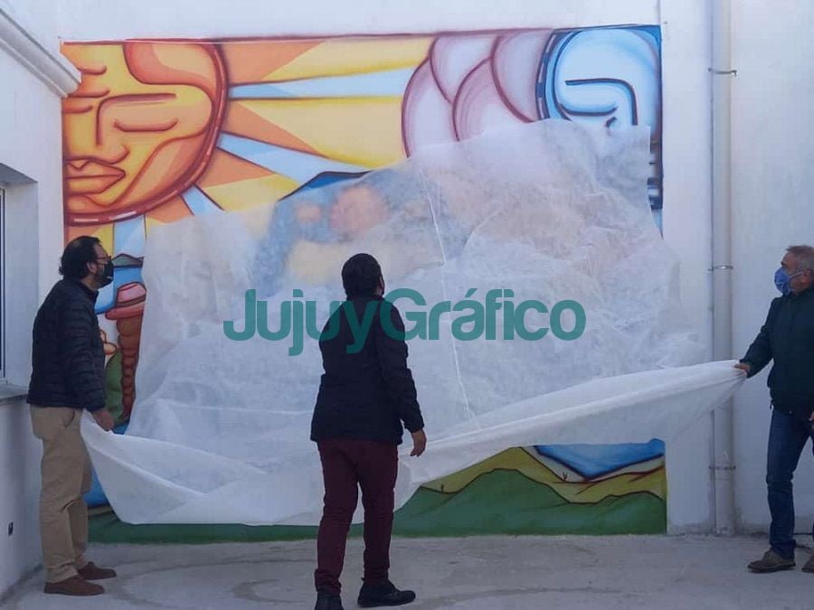 El Piquete, Arrayanal y San Antonio se suman a "Jujuy Cultura Viva" 2 medina zar junto al comisionado bedia y el artista vargas descubrieron el mural creador la verdad