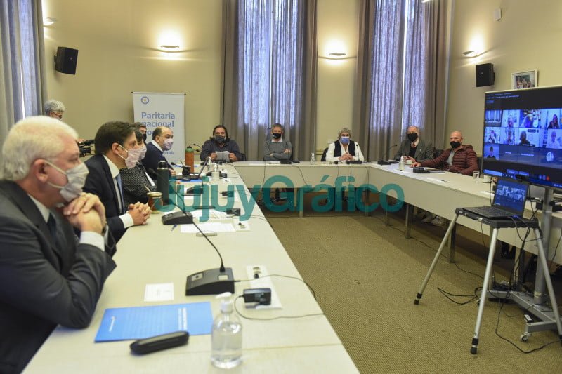 Nación fijó un incremento del 45,5 % para el salario docente en 3 cómodas coutas 3 Nacion fijo un incremento del 455 para el salario docente en 3 comodas coutas 04