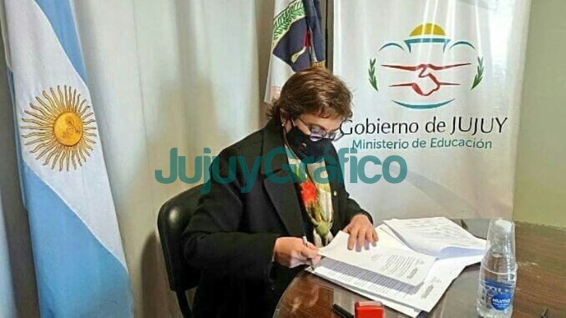 en el ministerio educacion realizaron la firma contratos la ejecucion nuevas escuelas secundarias rurales mediadas tic