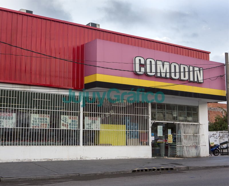 fachada ciudad de nieva comodin