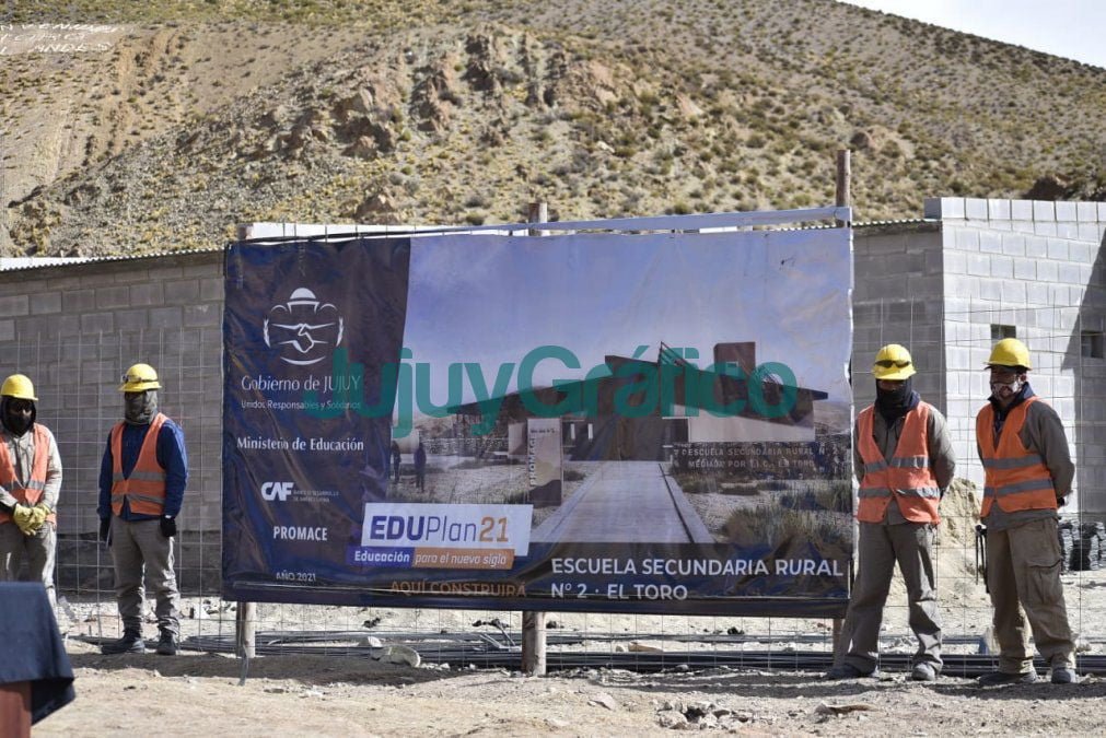Comenzó la obra de la Secundaria Rural Nº 2 de El Toro 3 Comenzo la obra de la Secundaria Rural No 2 de El Toro 2