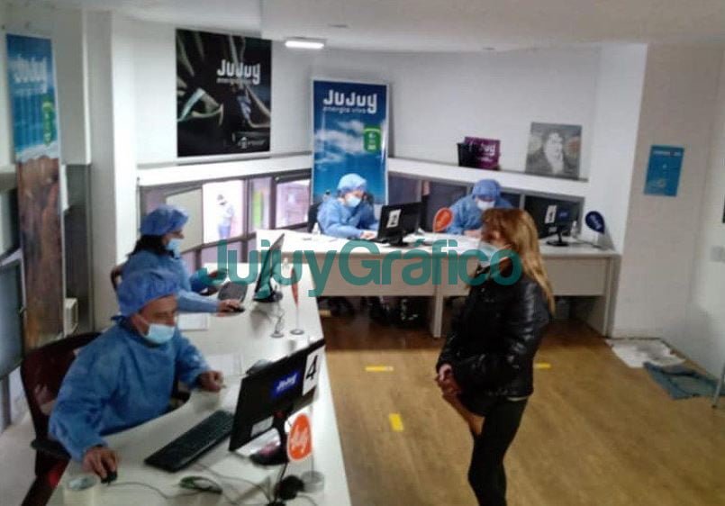 Jujuy vacunó más de 1200 jujeños con segundas dosis contra el COVID-19 en Córdoba 2 Jujuy vacuno mas de 1200 jujenos con segundas dosis contra el COVID 19 en Cordoba 1