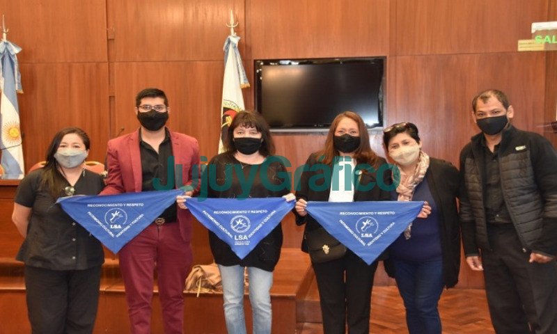 La Escuela Helen Keller realizo aportes para el proyecto de lengua de Senas Argentina 1