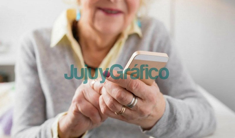 Consejos para evitar estafas telefónicas 3 estafa telefonica anciana abuela
