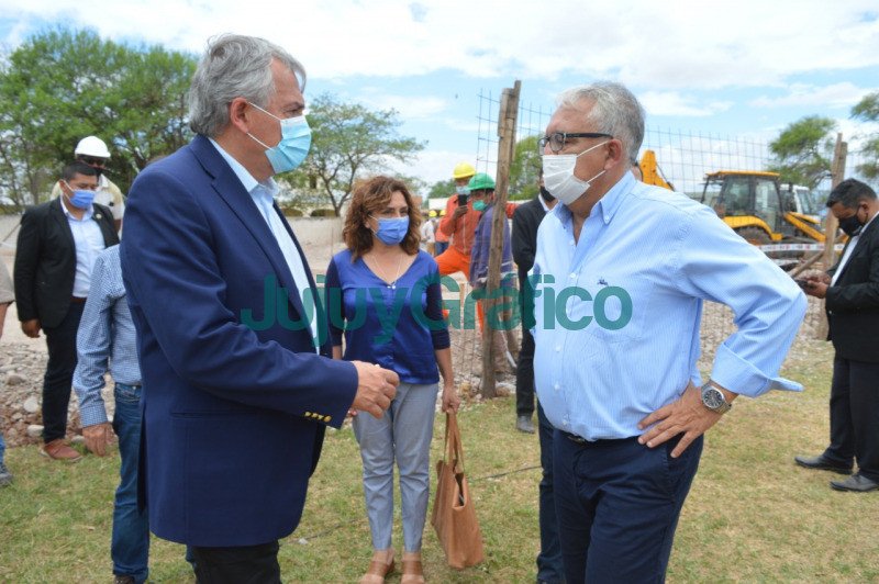 Avanza la construcción del establecimiento educativo en El Acheral 2 Avanza la construccion del establecimiento educativo en El Acheral 2