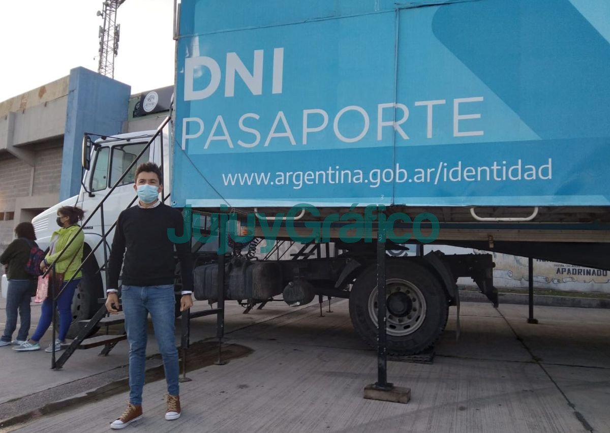 Hasta el 6 11 en el camion fabrica de DNI en las puestas del Estadio 23 de Agosto 2