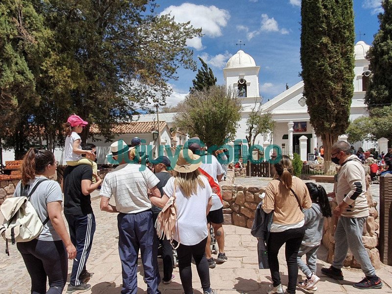 Jujuy espera un exitoso fin de semana largo turístico 1 Humahuaca la elegida de la Quebrada por los turistas2