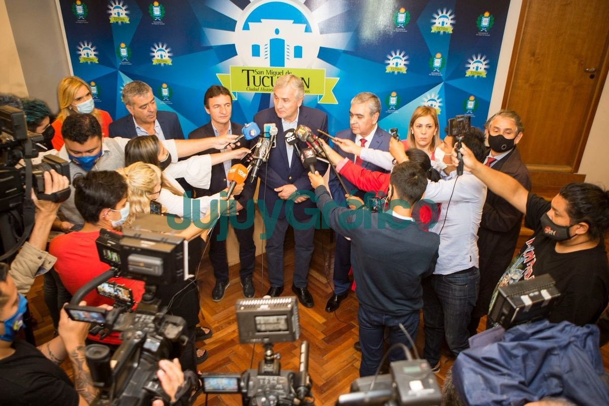 Morales recibió una distinción en Tucumán 4 Morales recibio una distincion en Tucuman 2