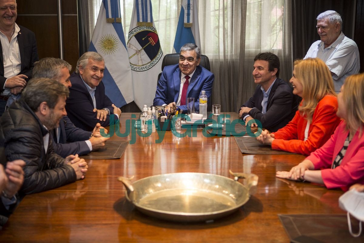 Morales recibió una distinción en Tucumán 5 Morales recibio una distincion en Tucuman 3
