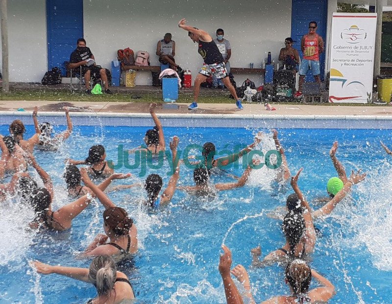 Clinica de Gimnasia Acuatica en Jujuy 1