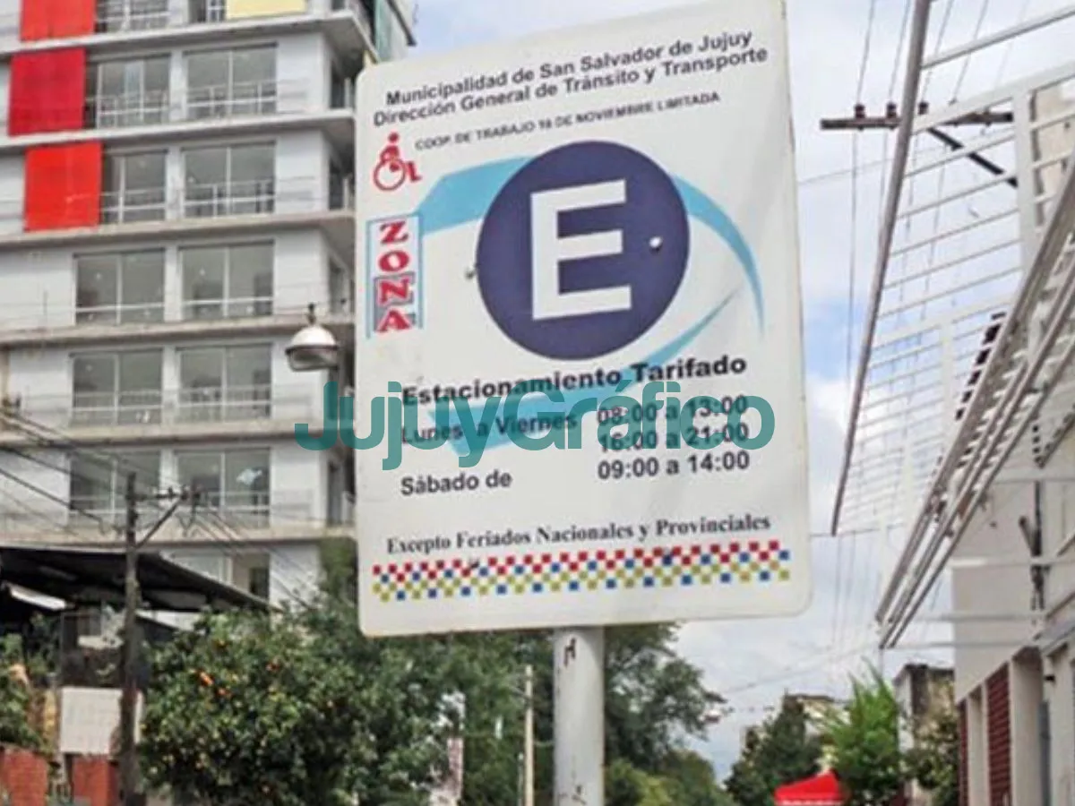 Estacionamiento Tarifado capitalino: Este lunes rige el aumento 2 Estacionamiento Tarifado capitalino Vía Parking el intendente Jorge anunció la implementación del Tarjetón Virtual Vía Parking: Escándalo por el cobro de estacionamiento en San Salvador de Jujuy