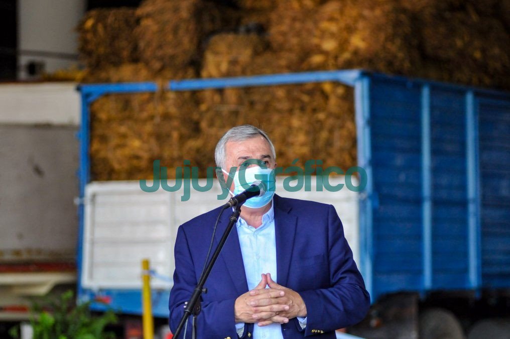 Morales reafirmo el compromiso con el sector tabacalero 1