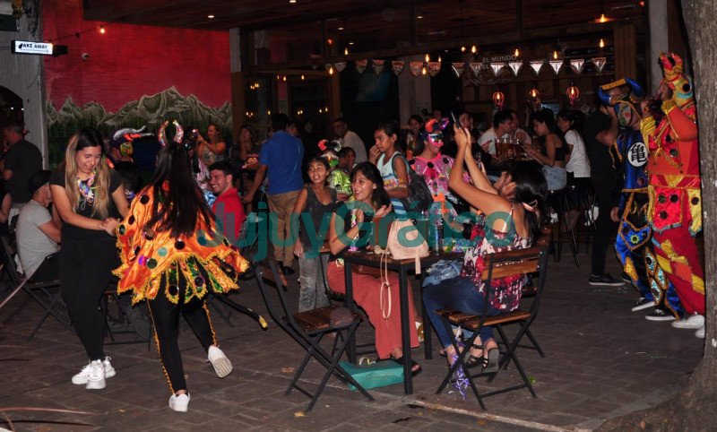 Llego el carnaval al Paseo Sarmiento 1