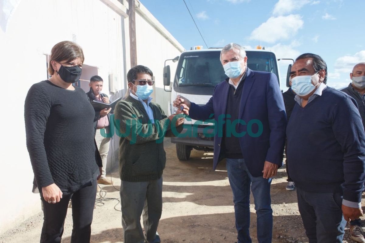 Morales entrego camiones recolectores en Uquia y El Moreno 6