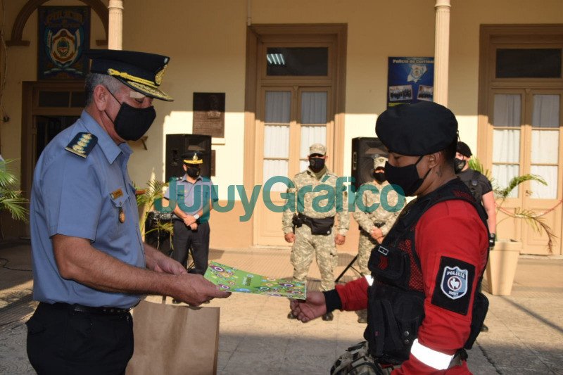 Reconocimiento en Corrientes a bomberos jujenos 3