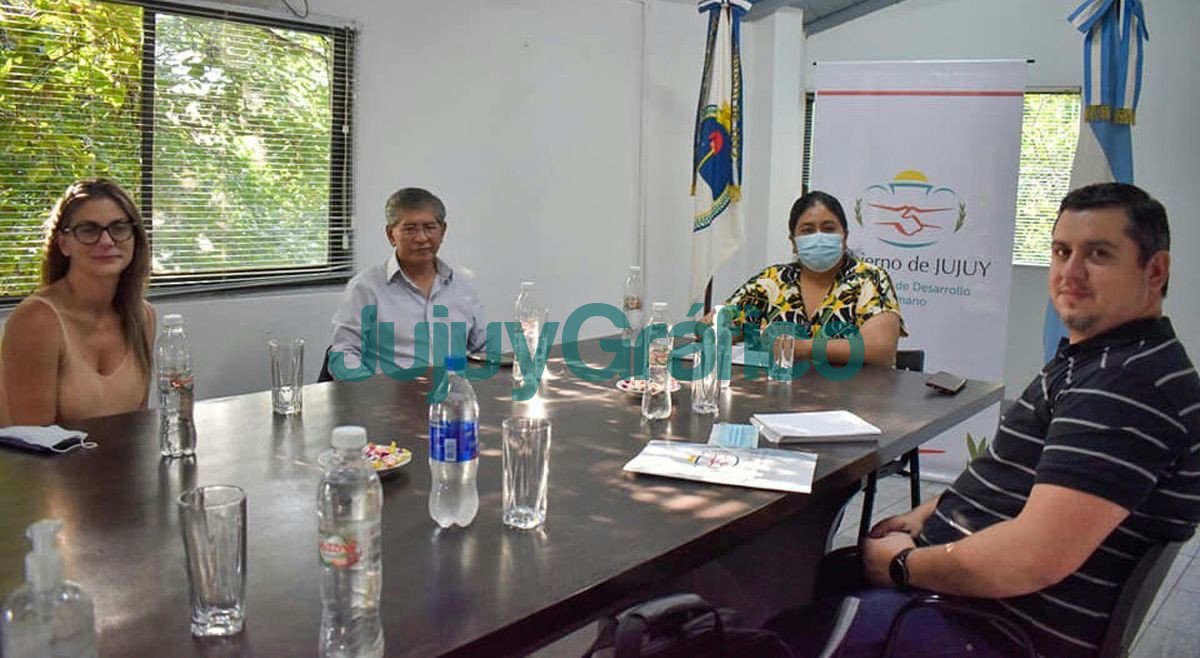 Reunion de Sarapura con la secretaria nacional de Abordaje Integral