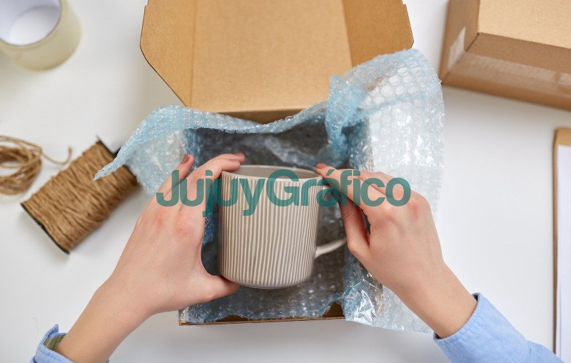 ¿Sabías que las famosas láminas de burbujas de aire cumplieron 62 años? 2 laminas de burbujas de aire Bubble Wrap 3