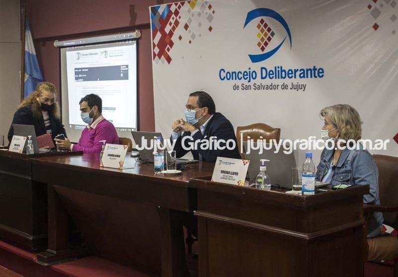 Capacitacion a concejales en tecnologia SSdeJ 1