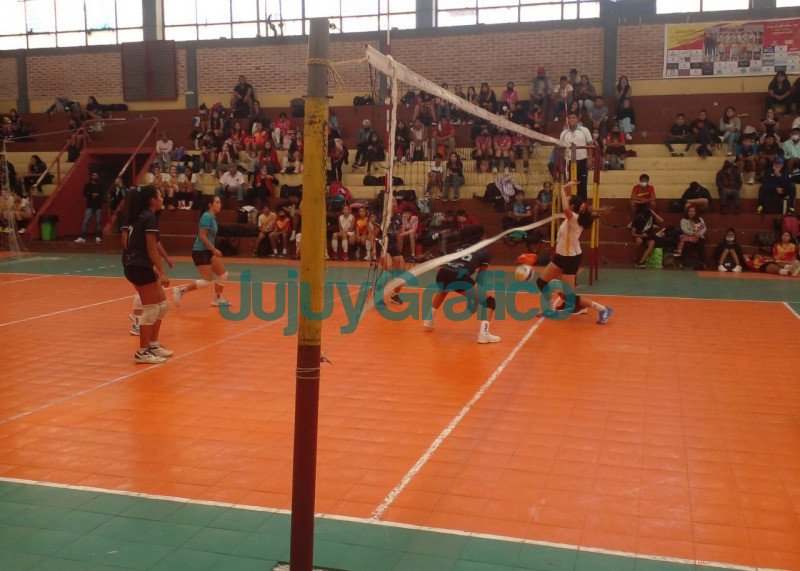 Gran participación en el regional del “Carnaval de Vóley” 11 Gran participacion en el regional del Carnaval de Voley 1