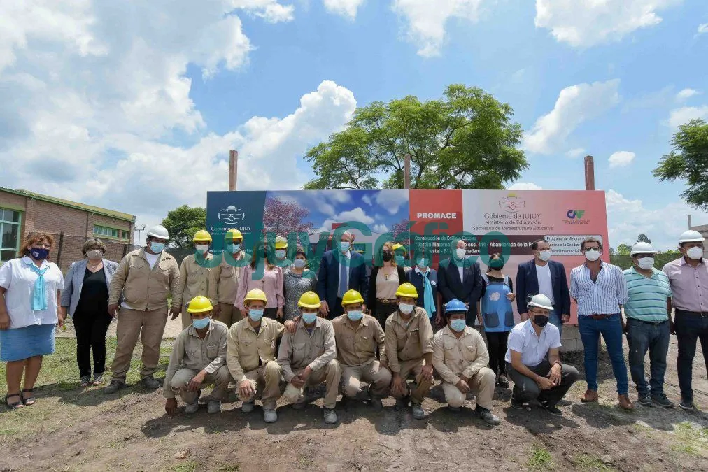 Morales dio inicio a la construccion de jardin maternal en Alto Comedero 2