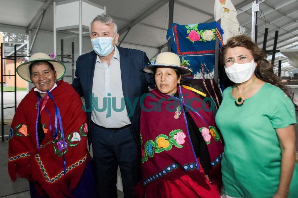 Morales felicito a las mujeres emprendedoras de los altos valles 1