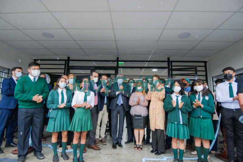 Morales inauguró la primera escuela construida con la renta de Cauchari 2 Morales inauguro la primera escuela construida con la renta de Cauchari 4