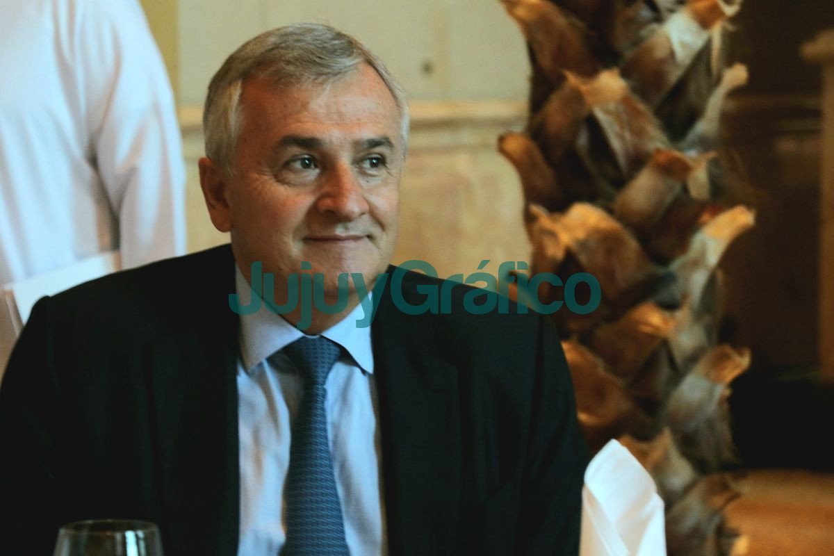 Morales planteo la necesidad de consolidar la region y ofrecer seguridad juridica para inversiones 1