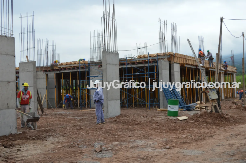 Avanzan las obras del nuevo Hospital Regional en Libertador 3 Avanzan las obras del nuevo Hospital Regional en Libertador 4