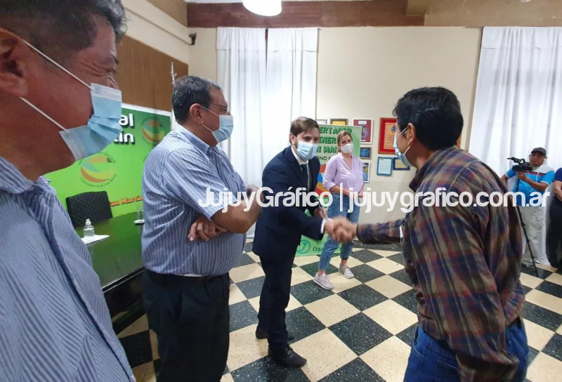 Mas de 400 mil pesos en creditos para emprendedores de Libertador 1