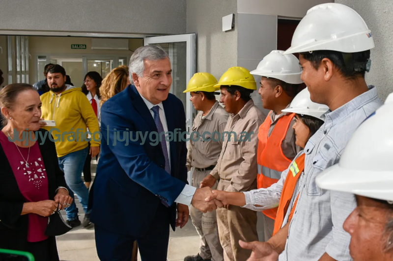 Morales inauguró en El Milagro un secundario por del PROMACE 4 Morales inauguro en El Milagro un secundario por del PROMACE 2