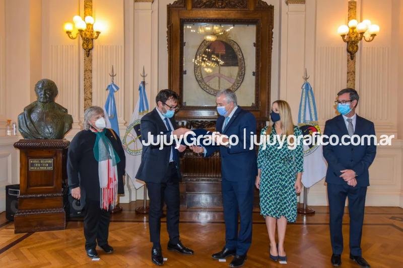 Morales recibió al embajador de Italia 1 Morales recibio al embajador de Italia 2