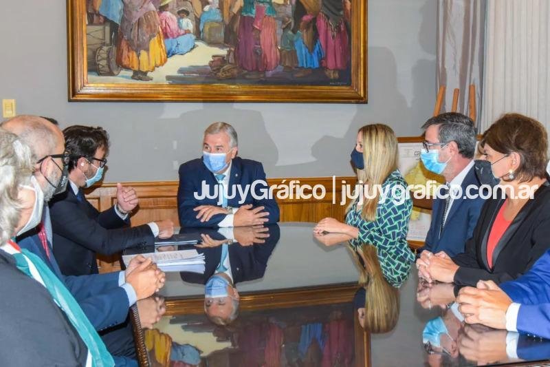 Morales recibió al embajador de Italia 2 Morales recibio al embajador de Italia 3