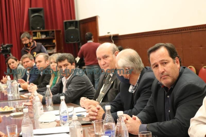 Ruben Rivarola se reunion del empresarios de transporte de carga 3